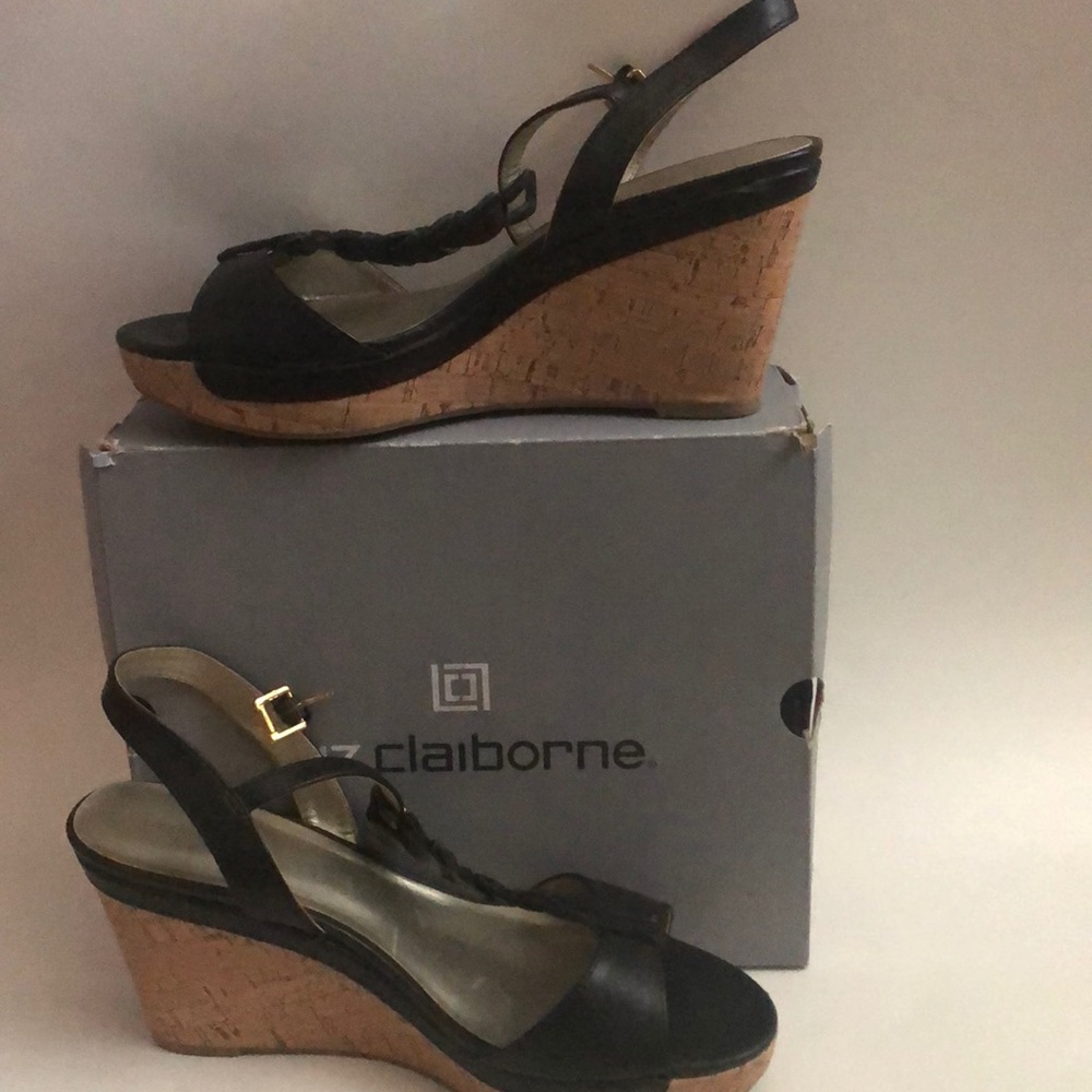 Black cork wedges
